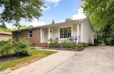 2701 Studley Rd, Charlotte, NC 28212