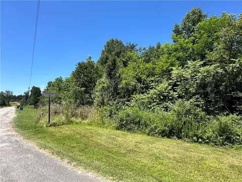354 Nell Rd, Madison, NC 27025