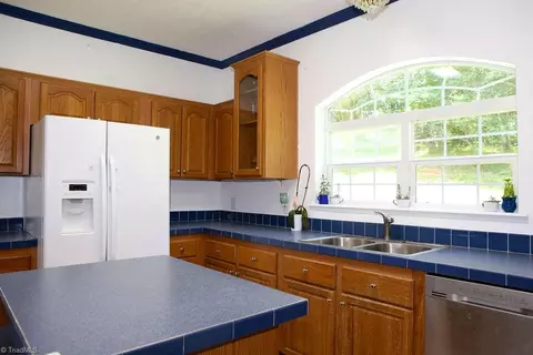 Kitchen - 1212 Yates Rd, Denton, NC 27239 photo 7 of 7