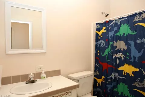 Bath - 1212 Yates Rd, Denton, NC 27239 photo 6 of 7