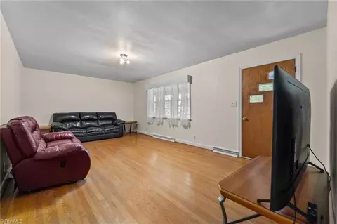 Living - 645 Timber Ln, Robbins, NC 27325 photo 3 of 3