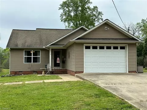 4350 Millers Mill Rd, Trinity, NC 27370