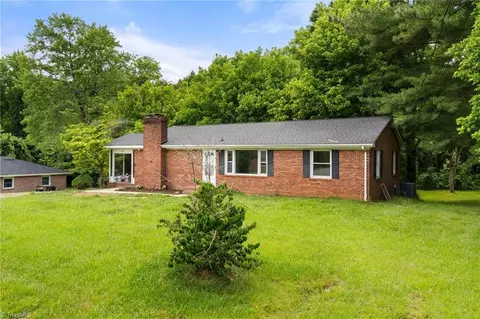 3500 Hartford St, Winston Salem, NC 27106