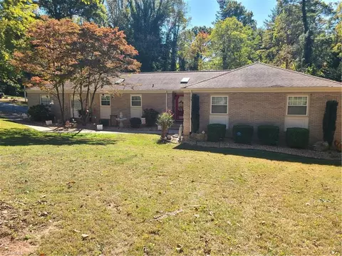 284 Laurel Mountain Rd, North Wilkesboro, NC 28659