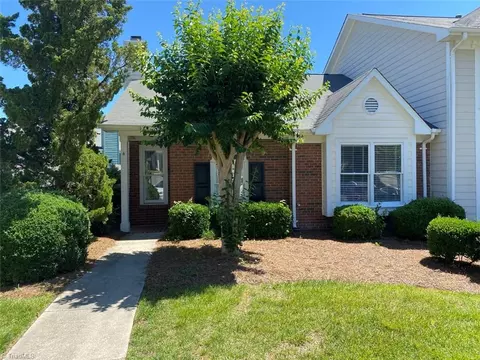 3225 Cypress Park Rd #A, Greensboro, NC 27407