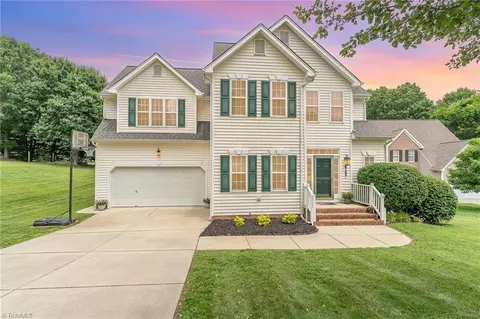 4153 Queens Grant Rd, Jamestown, NC 27282