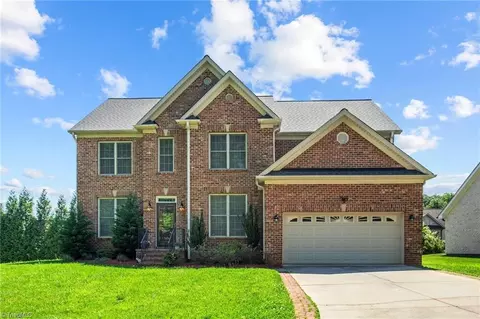 488 Spring Lake Farm Cir, Winston Salem, NC 27101