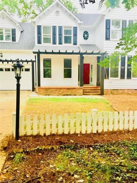 306 Turnstone Cir, Greensboro, NC 27455