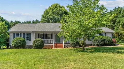 252 Brann Rd, Browns Summit, NC 27214
