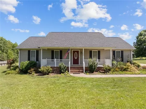 162 Forest Brook Ln, Reidsville, NC 27320