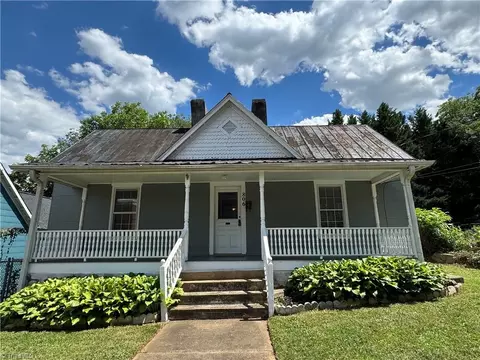 806 Bank St W, Winston Salem, NC 27101