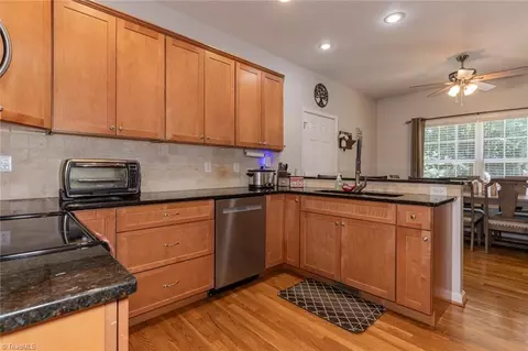 Kitchen - 211 Franklin Ct, Purlear, NC 28665 photo 1 of 4