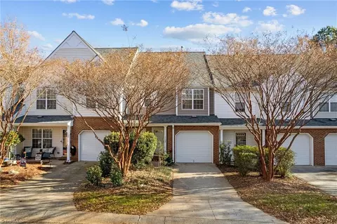 1108 Parsons Pl, Greensboro, NC 27410