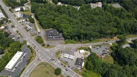 4901 Reynolda Rd #ET AL, Winston Salem, NC 27106
