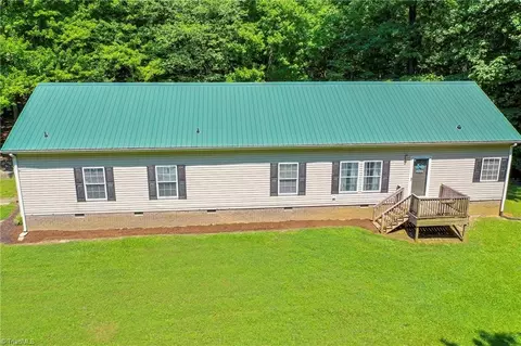 1859 Still Meadows Ln, Staley, NC 27355 photo 4