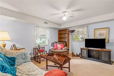 3106 Rolling Rd, High Point, NC 27265 photo 30