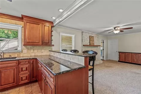 3106 Rolling Rd, High Point, NC 27265 photo 10