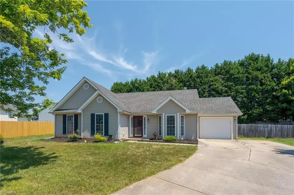 1109 Dunlap Springs Ct, Kernersville, NC 27284 19 Photos Movoto