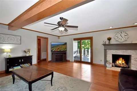 Living - 1297 Boiling Springs Rd, Purlear, NC 28665 photo 3 of 3