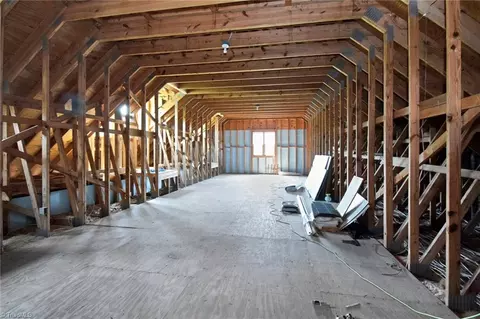 Entry Way - 1297 Boiling Springs Rd, Purlear, NC 28665 photo 1 of 1
