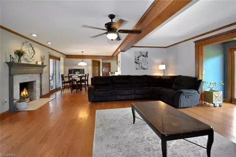 Living - 1297 Boiling Springs Rd, Purlear, NC 28665 photo 2 of 3