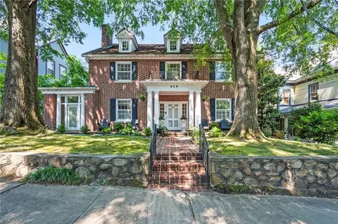 618 Summit St, Winston Salem, NC 27101
