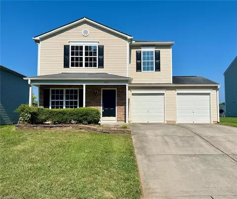 3903 Edgewood Terrace Rd, Greensboro, NC 27406