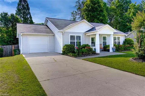 326 Floyd Berrier Dr, Kernersville, NC 27284