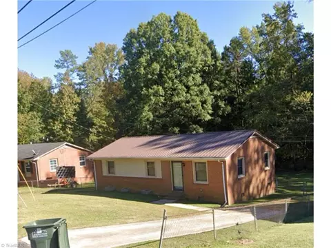 111 Foyell St, Lexington, NC 27292