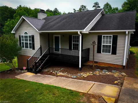 112 Conifer Ct, King, NC 27021 photo 6