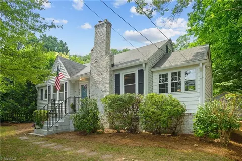 2125 Elgin Rd, Winston Salem, NC 27103