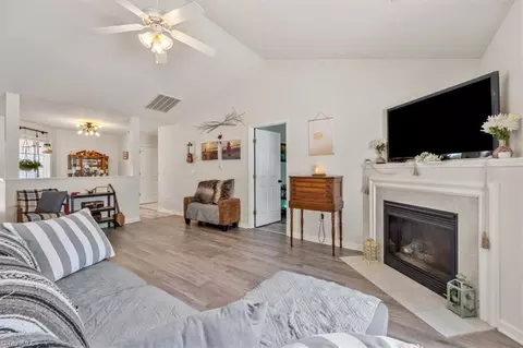 Entry Way - 1306 Crosswinds Dr, High Point, NC 27265 photo 1 of 3