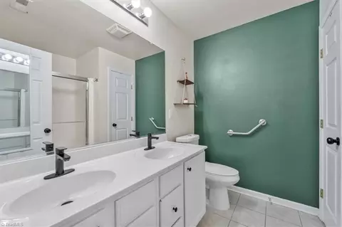 Bath - 1306 Crosswinds Dr, High Point, NC 27265 photo 1 of 2