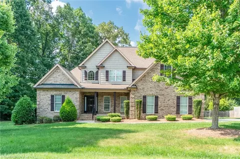 701 Gadwall Dr, Greensboro, NC 27455