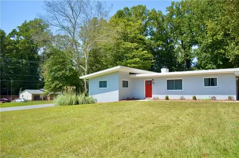 204 Elm Dr, Winston Salem, NC 27105