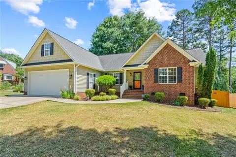 330 Merrell Dr, Winston Salem, NC 27127