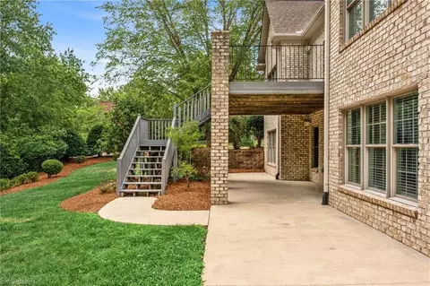 Exterior - 3831 Edgewater St, High Point, NC 27265 photo 4 of 6
