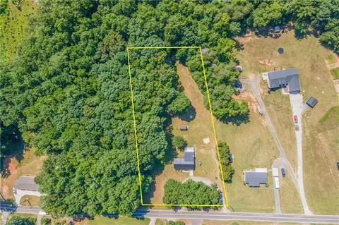 754 Perryman Rd, Lexington, NC 27295