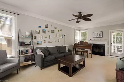 3913 Deerfield St, High Point, NC 27265 photo 4
