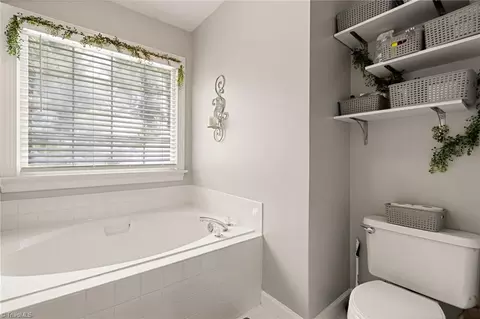 3913 Deerfield St, High Point, NC 27265 photo 22