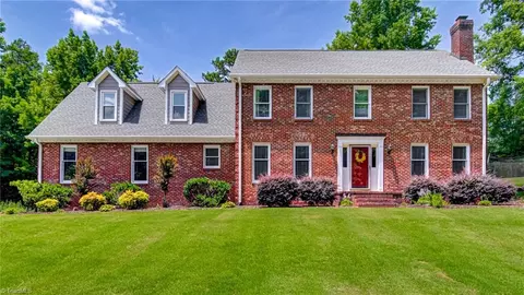 5404 Ashbey Ln, Summerfield, NC 27358