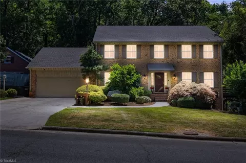 Exterior - 978 Nottingham Rd, High Point, NC 27262 photo 12 of 12