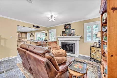 Living - 978 Nottingham Rd, High Point, NC 27262 photo 2 of 4