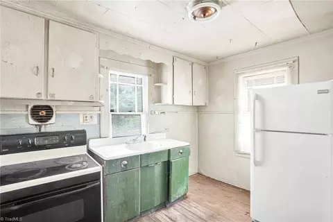 412 Cable St, High Point, NC 27260 photo 13