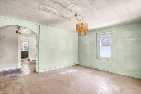412 Cable St, High Point, NC 27260 photo 5