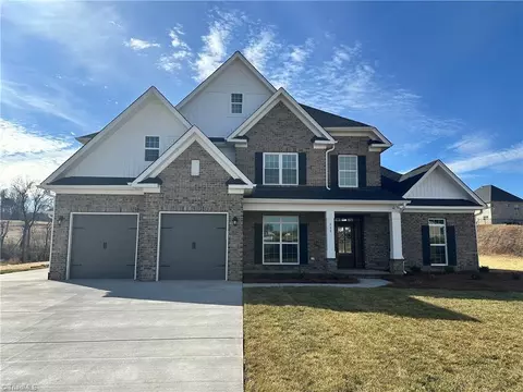 111 James Glen Ct, King, NC 27021