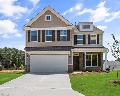 632 Ellabell Dr, Winston Salem, NC 27127
