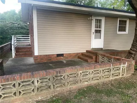 Exterior - 1106 Wise Ave, High Point, NC 27260 photo 4 of 4