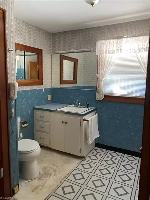 361 Mountain View Rd, King, NC 27021 photo 17