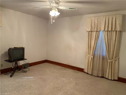 361 Mountain View Rd, King, NC 27021 photo 16